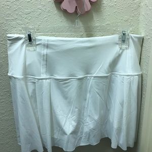 White lululemon tennis skirt